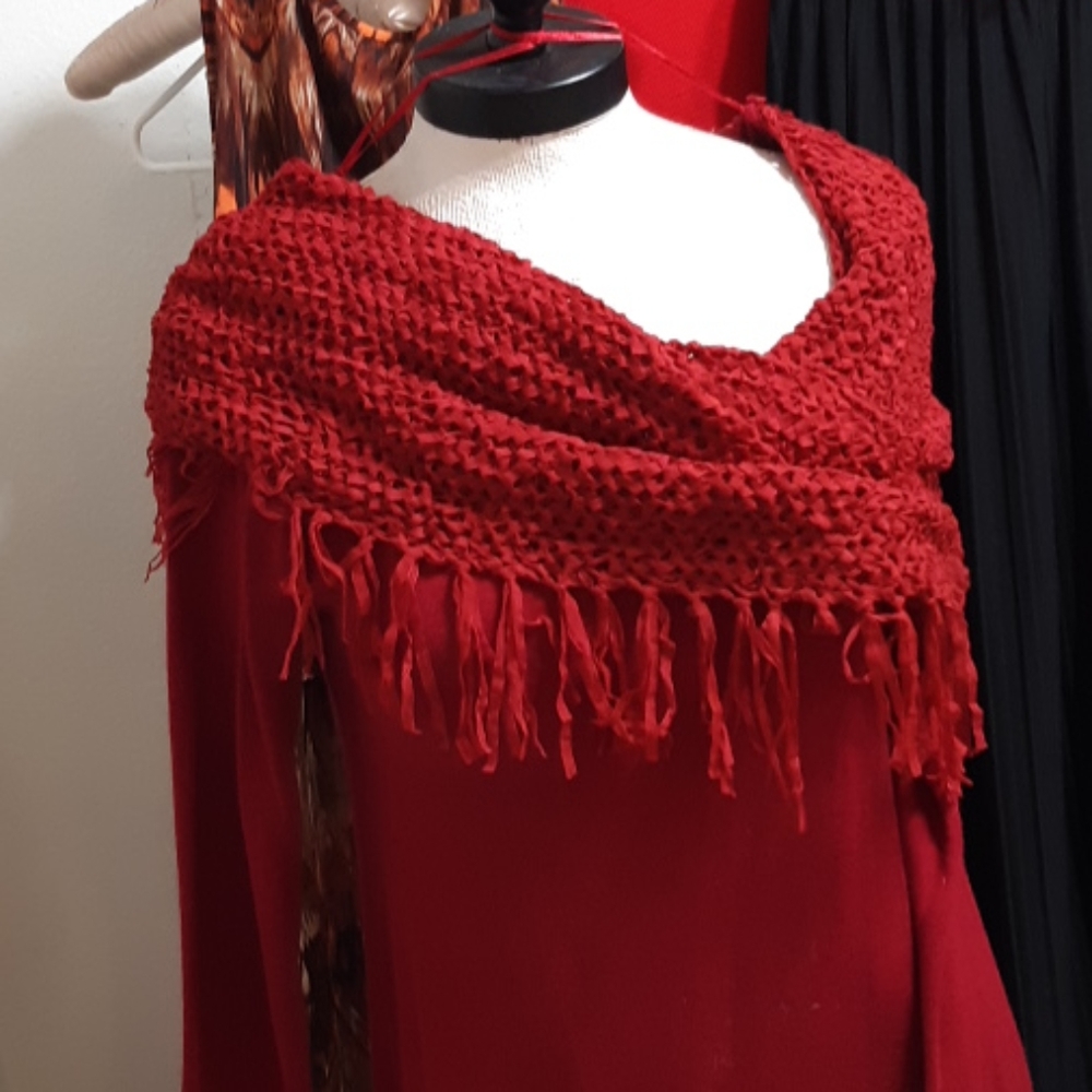 Womens Long sleeve sweater dress with braid fringed front Artistic Cotton Reds